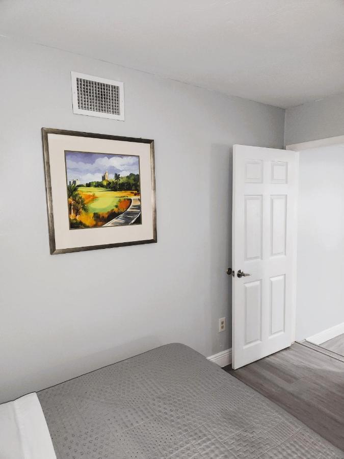Cheerful Super Suite + 2 Queen + Sofa Bed Minutes From The Airport! Tampa Exterior foto