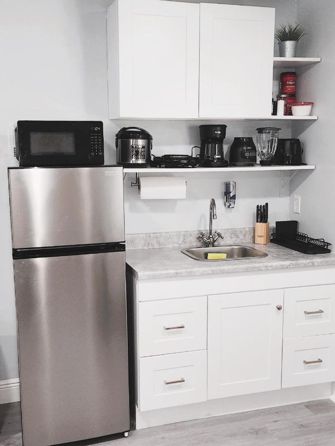 Cheerful Super Suite + 2 Queen + Sofa Bed Minutes From The Airport! Tampa Exterior foto