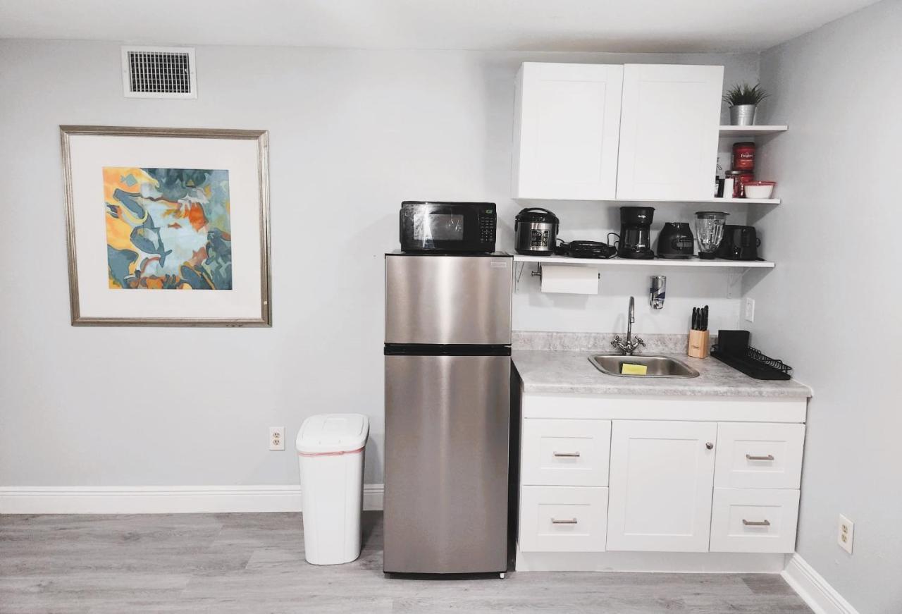 Cheerful Super Suite + 2 Queen + Sofa Bed Minutes From The Airport! Tampa Exterior foto